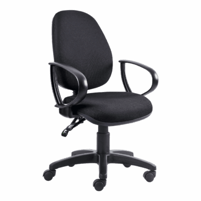 CS 60 silla operativa respaldo alto, con brazos, tapizado en tela